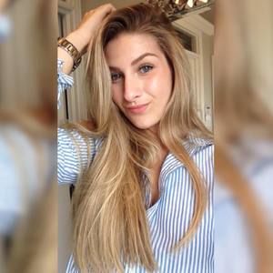 Meet your Posher, Sandy